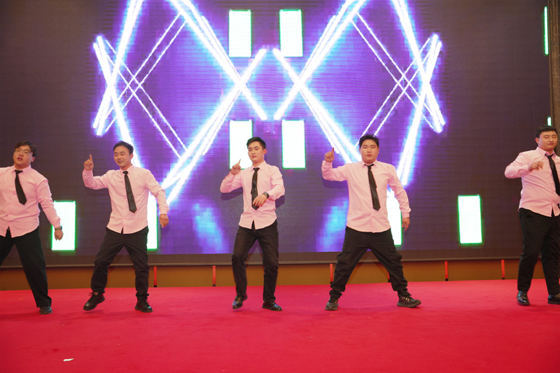 松谷激光2025年工作總結(jié)大會